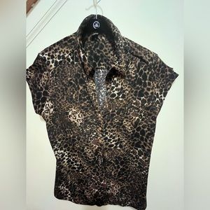 Alfani Women’s Animal Print Henley Cap Short Sleeve Polyester Top -size XL